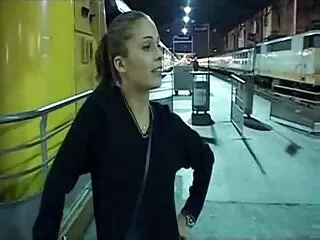 膣を愛する下着のために支払う 女性 の ため の 動画 無 修正