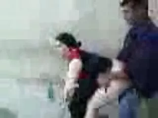 短いスカートとテニスコート 女性 用 無 修正 動画